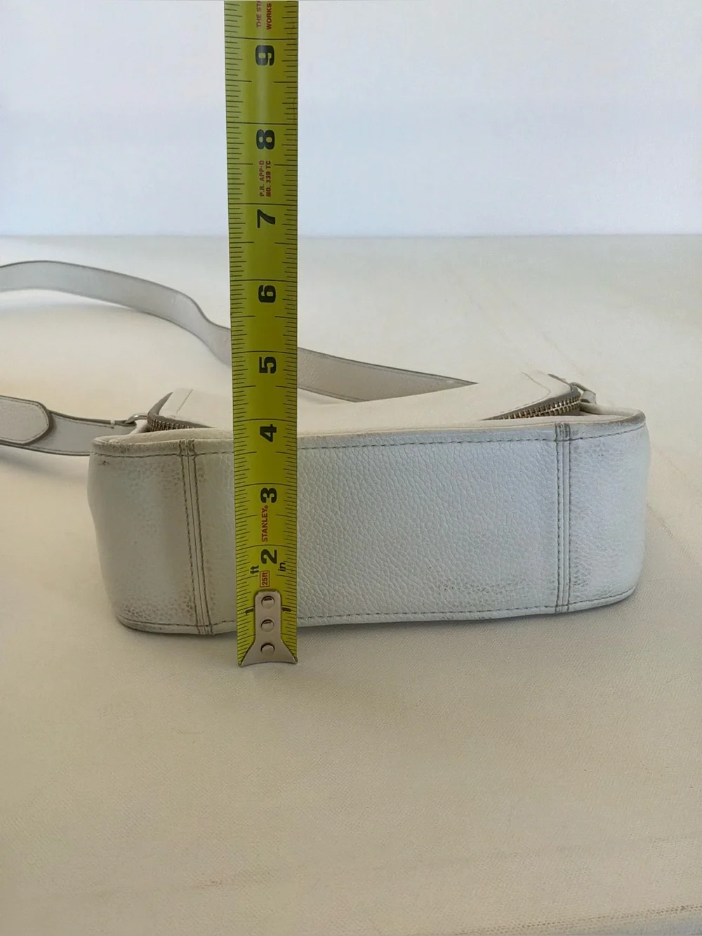 Kate Spade New York White Pebbled Leather Crossbody Shoulder Bag